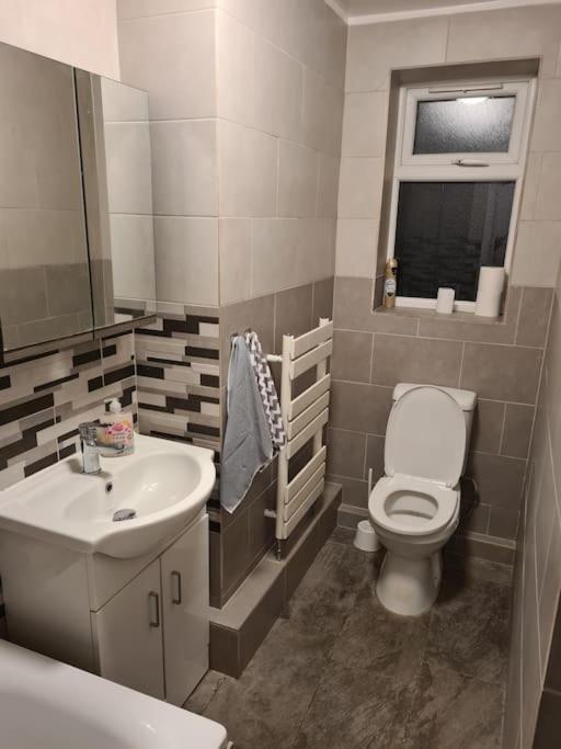 Luxury One Bedroom Flat Londra Dış mekan fotoğraf