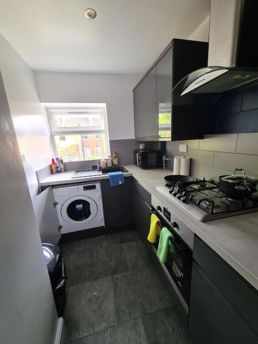 Luxury One Bedroom Flat Londra Dış mekan fotoğraf